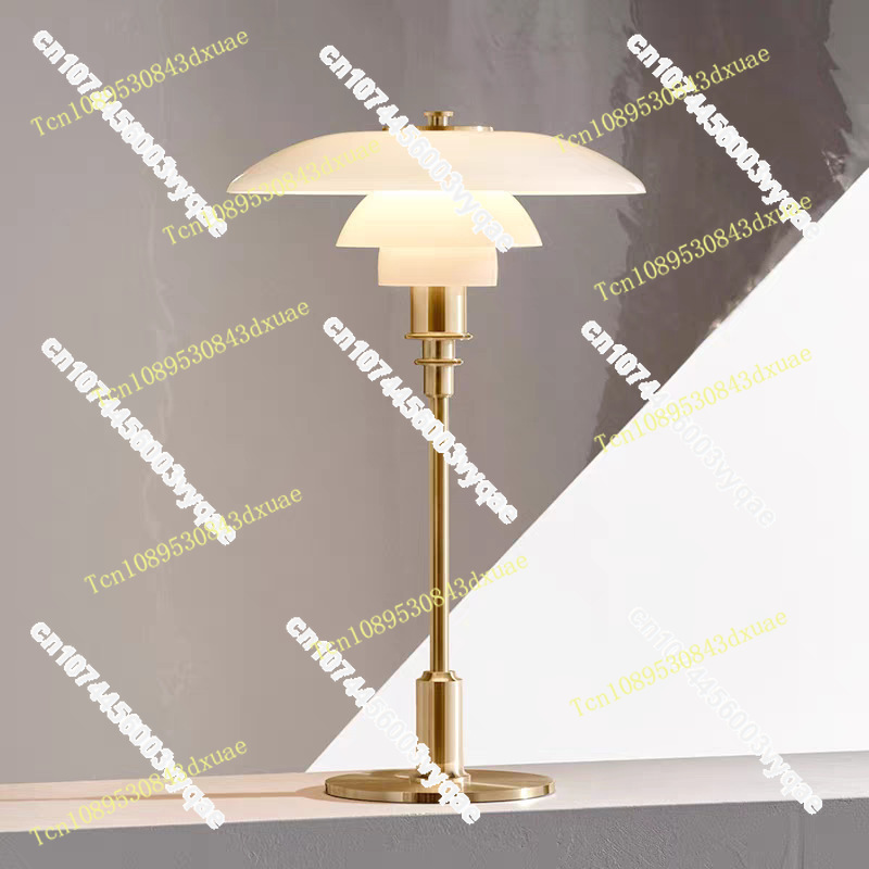 Lampada da Tavolo PH5 Moderna  - Desk Setup Room recensione e prezzo
